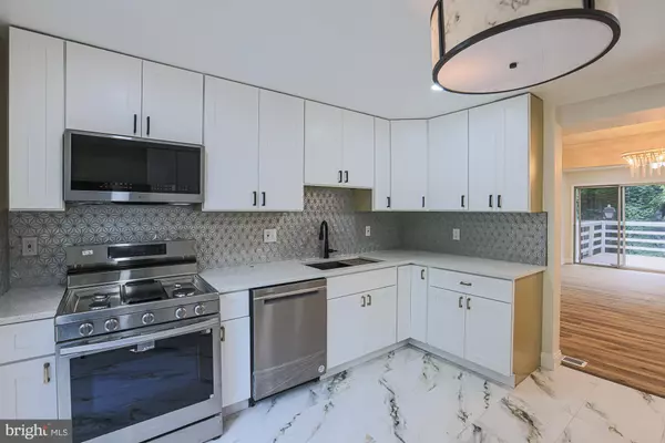 Baltimore, MD 21209,1906 GREENHAVEN DR