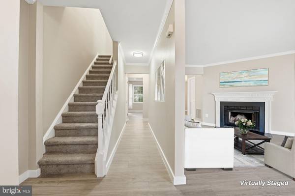 Alexandria, VA 22310,6053 CROWN ROYAL CIR