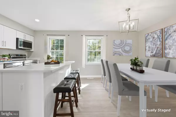 Alexandria, VA 22310,6053 CROWN ROYAL CIR