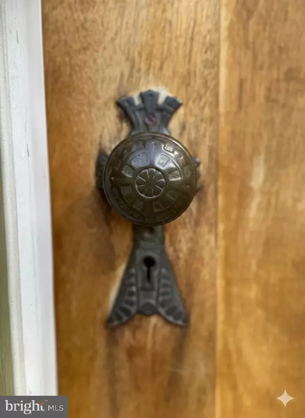 Baltimore, MD 21211,702 PURITAN ST