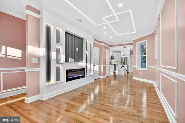 5421 KINGSESSING AVE, Philadelphia, PA 19143