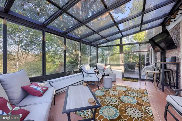 York, PA 17403,1610 DETWILER CT