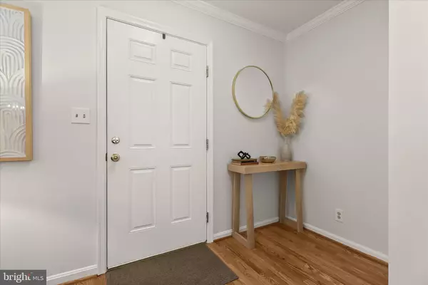 Lutherville Timonium, MD 21093,528 KINSALE RD