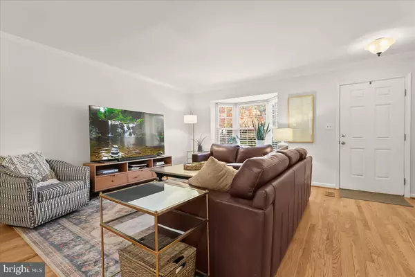 Lutherville Timonium, MD 21093,528 KINSALE RD