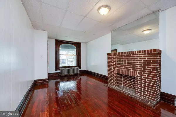 Reading, PA 19601,1032 N 5TH ST