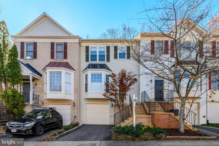 9678 DUTCHMAN DR, Lorton, VA 22079