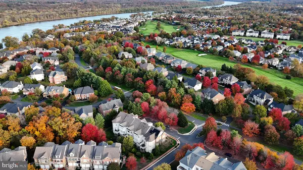 Leesburg, VA 20176,43476 CASTLE HARBOUR TER