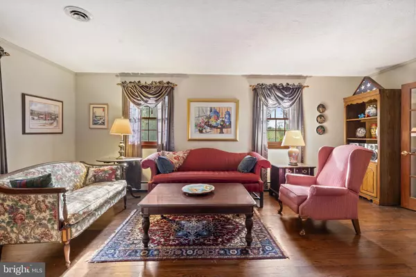 West Chester, PA 19382,1060 WINDY KNOLL RD