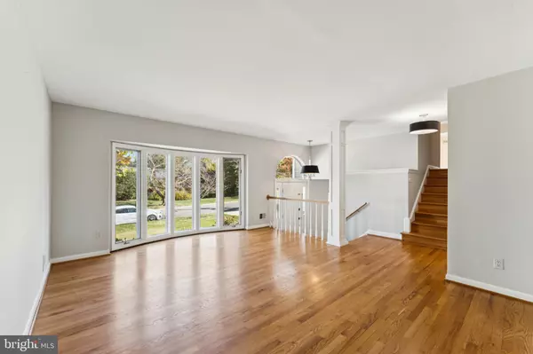 Bethesda, MD 20817,7702 LEESBURG DR