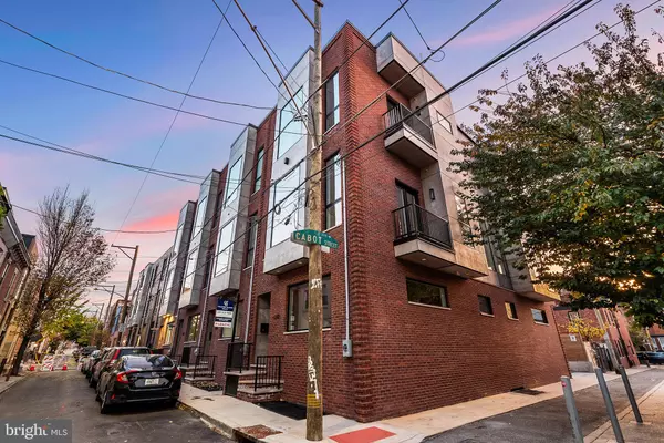 Philadelphia, PA 19125,1242 E OXFORD ST