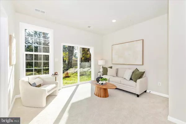 Frederick, MD 21702,306D BAUGHMANS LN