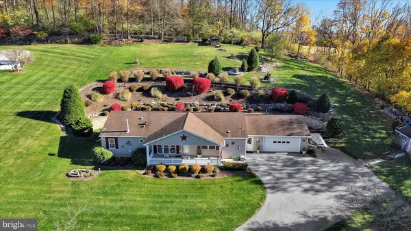 85 MILL RD, Fleetwood, PA 19522