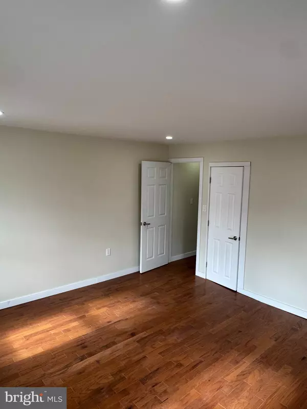 Mt Carmel, PA 17851,501 W 3RD ST