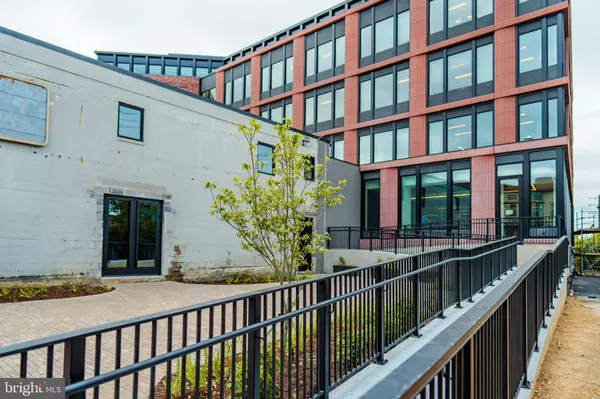 Washington, DC 20020,1111 MARION BARRY AVE SE #LOWER LEVEL