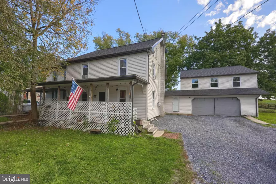 80 PARADISE LN, Paradise, PA 17562