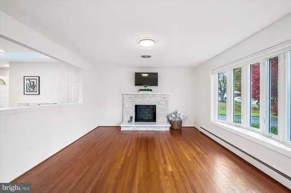 Ellicott City, MD 21042,2211 MOUNT HEBRON DR