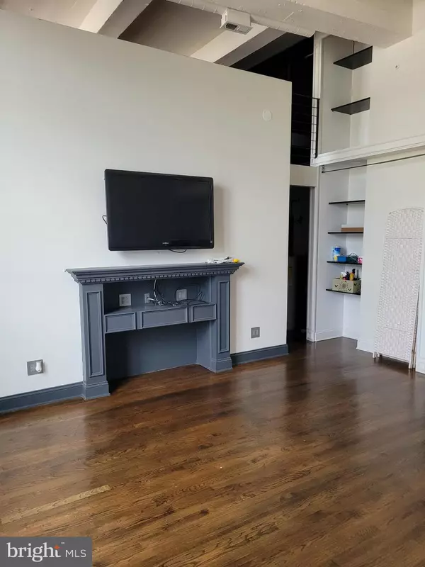 Philadelphia, PA 19147,849 S 7TH STREET #3B