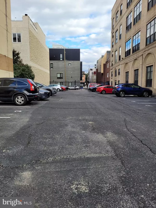 Philadelphia, PA 19147,849 S 7TH STREET #3B