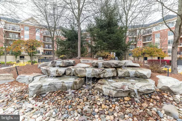 Huntingdon Valley, PA 19006,207 CARSON TER