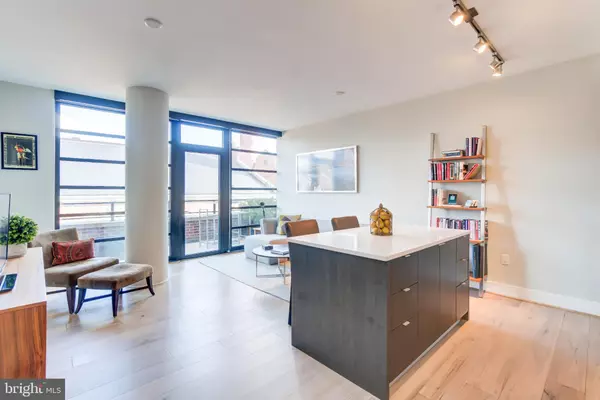 Washington, DC 20003,1300 4TH ST SE #414