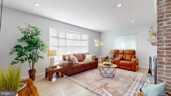 Cherry Hill, NJ 08034,316 N WOODSTOCK DR