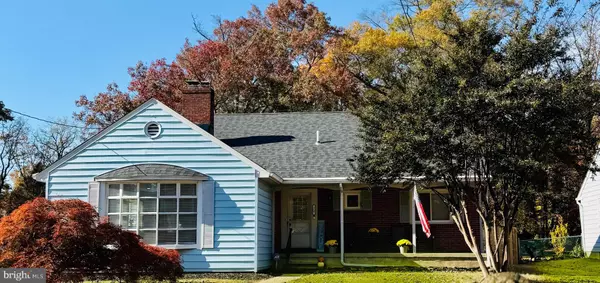 316 N WOODSTOCK DR, Cherry Hill, NJ 08034