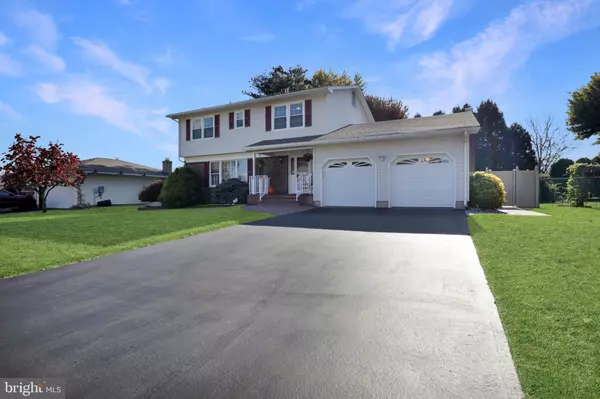 Hamilton, NJ 08619,20 MORO DR