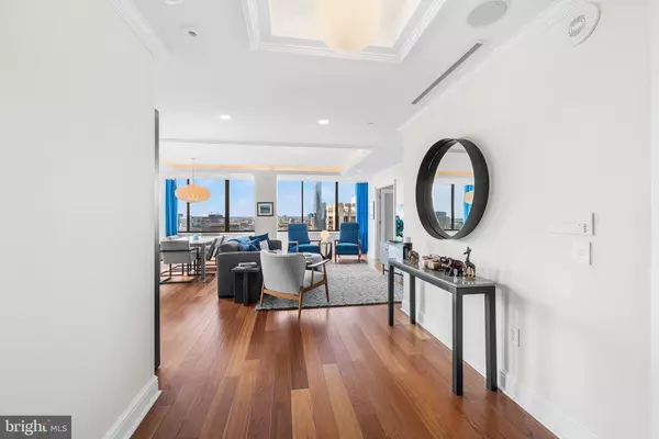 Philadelphia, PA 19103,202-10 W RITTENHOUSE SQ #2601