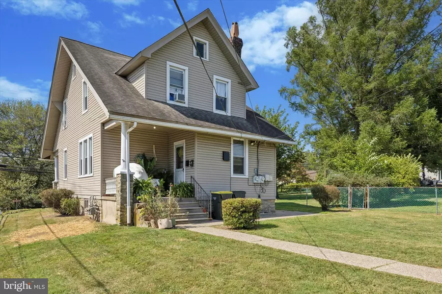 501 W MORELAND RD, Willow Grove, PA 19090