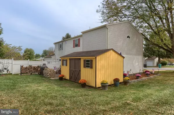 Cleona, PA 17042,23 NATALIE LN