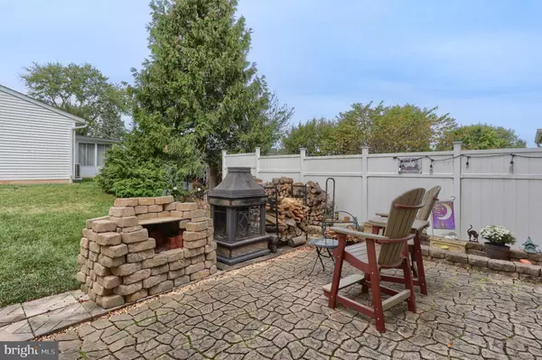 Cleona, PA 17042,23 NATALIE LN