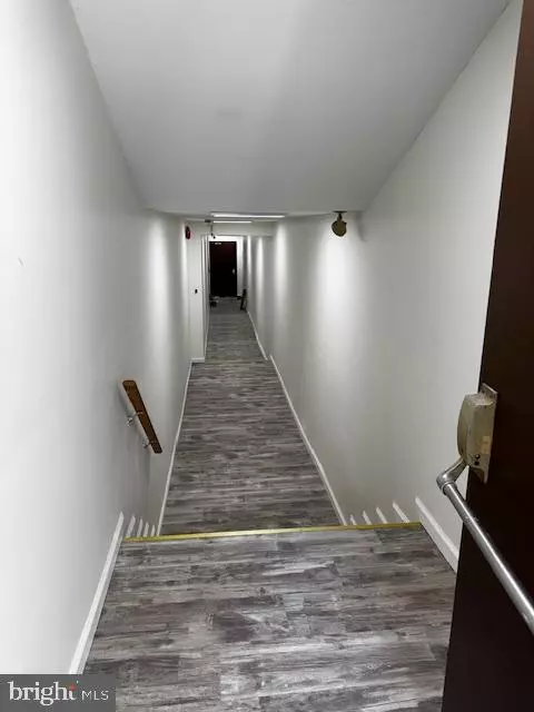 Philadelphia, PA 19147,740-44 SOUTH ST #3RD FL UNIT 6