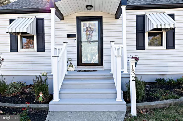 Westville, NJ 08093,132 OAK AVE