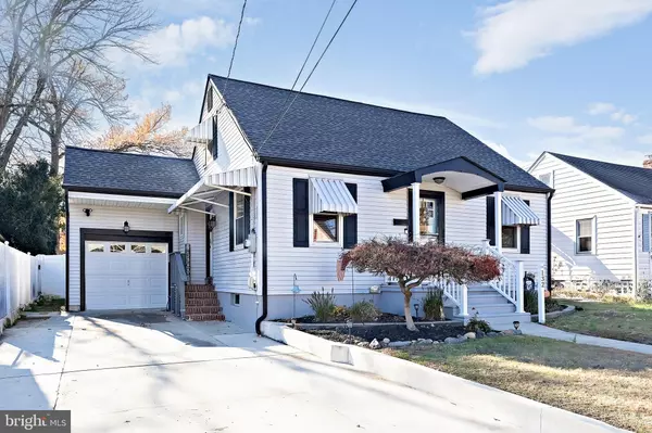 Westville, NJ 08093,132 OAK AVE