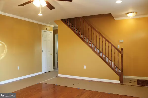 Levittown, PA 19057,76 IRONWOOD RD