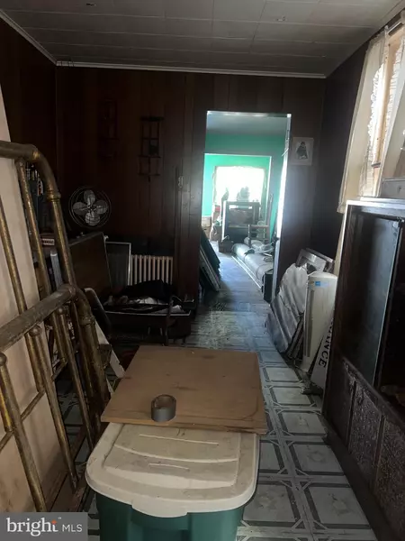 1404 CENTRE ST, Ashland, PA 17921