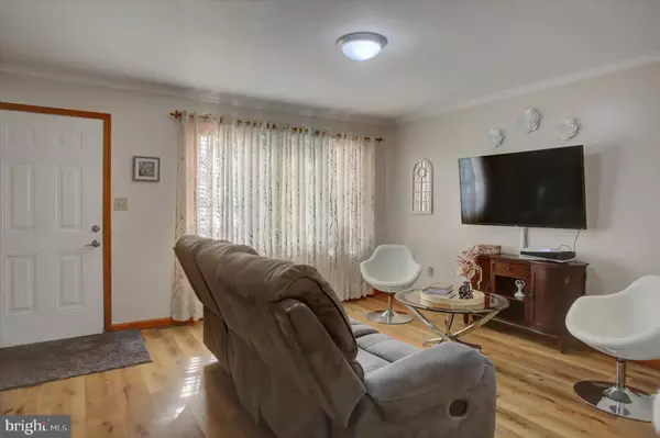 Waynesboro, PA 17268,8859 PICADILLY CIR