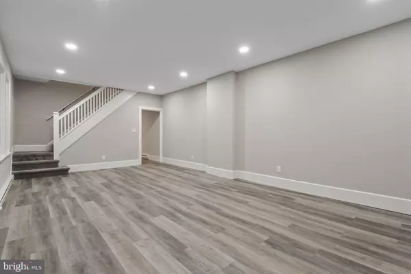 Millersburg, PA 17061,698 CENTER ST