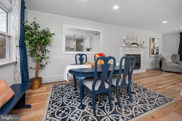 Bethlehem, PA 18018,1428 SHELBOURNE DR