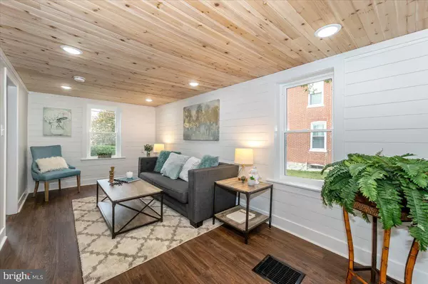 Waynesboro, PA 17268,422 CLEVELAND AVENUE