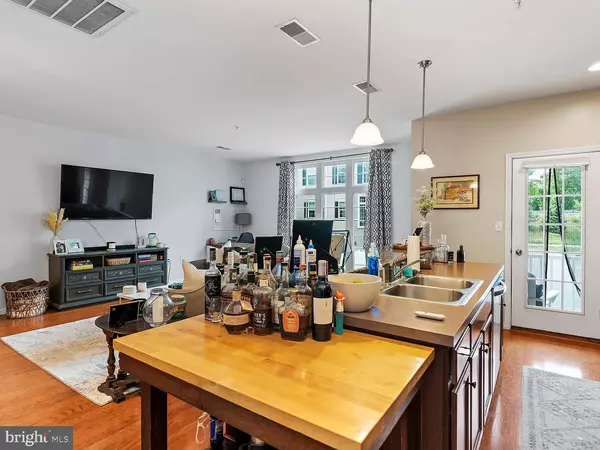 Mechanicsburg, PA 17055,3025 MERIDIAN COMMONS #B