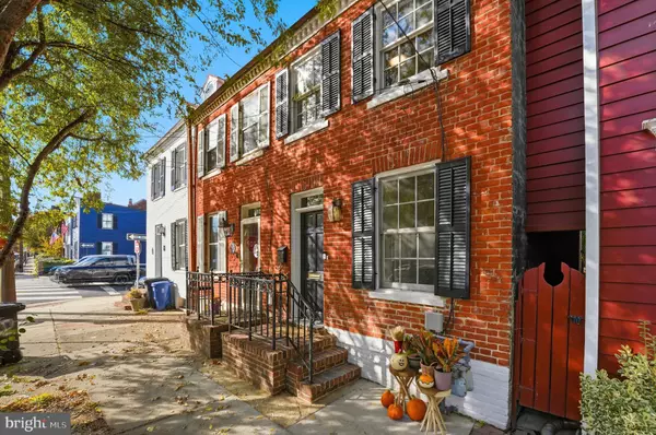 Alexandria, VA 22314,304 N ALFRED ST