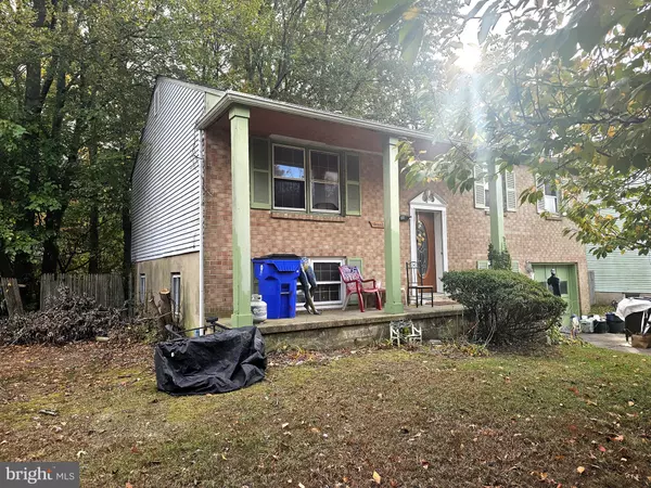 6 MELODIC DR, Newark, DE 19713