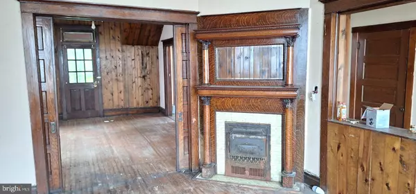 Cumberland, MD 21502,11 E FIRST ST