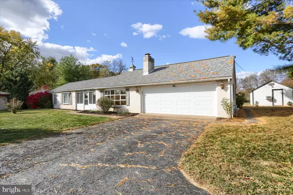 Mechanicsburg, PA 17055,950 W TRINDLE RD