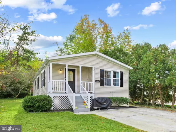 Lewes, DE 19958,17265 PINE WATER DR