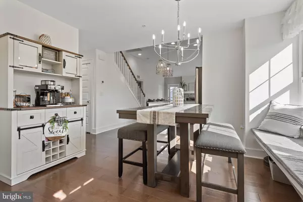 Annville, PA 17003,413 MAYAPPLE DRIVE