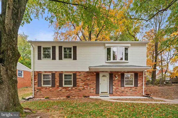 13719 MCGILL DR, Chantilly, VA 20151