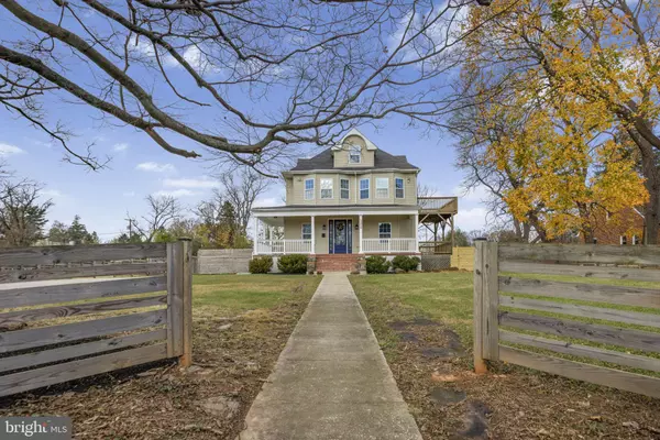 2420 W ROGERS AVE, Baltimore, MD 21209