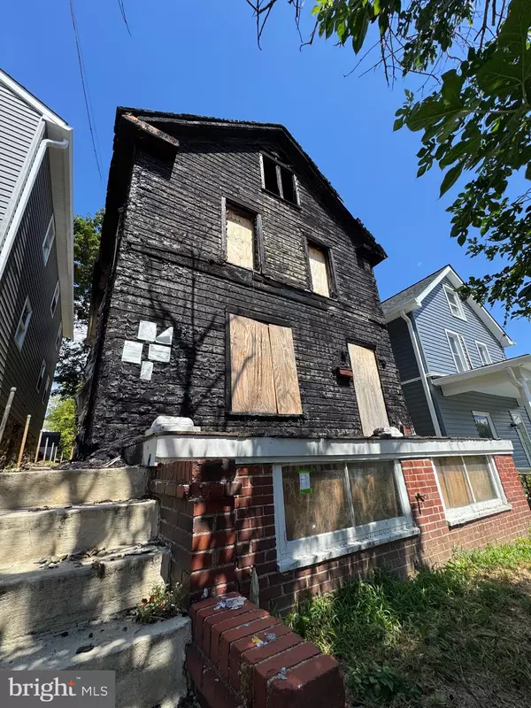 19 E D ST, Brunswick, MD 21716